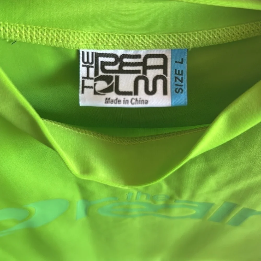 The Realm Australian Brand Men's Size Large Lime Green Swim Shirt Rash Guard